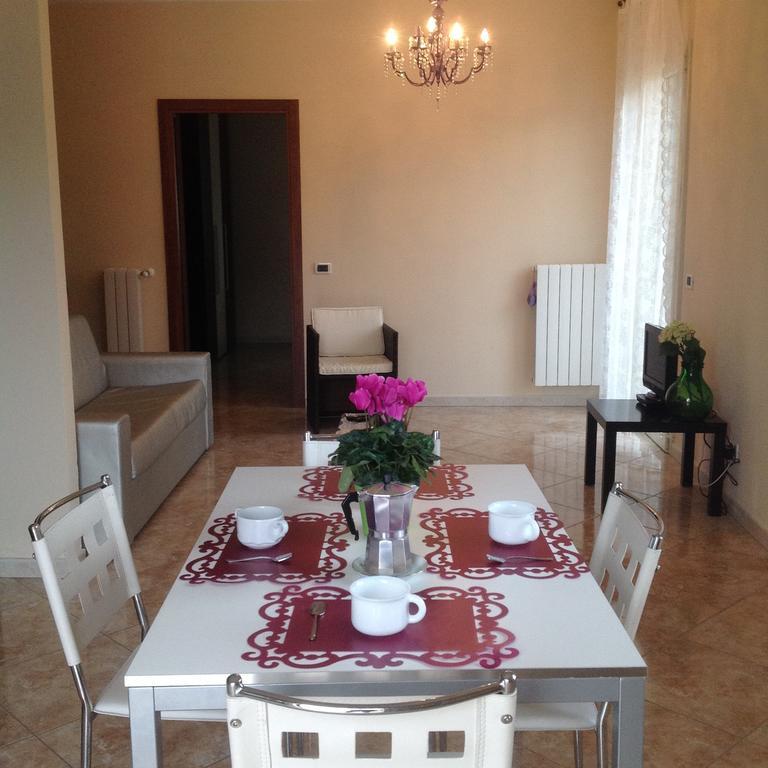 בורדיגרה Agriturismo Da Lui חדר תמונה